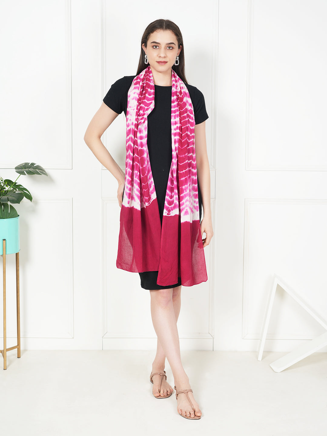 Style Shoes White & Pink Tie and Dye Printed Cotton Stole for Women & Girls