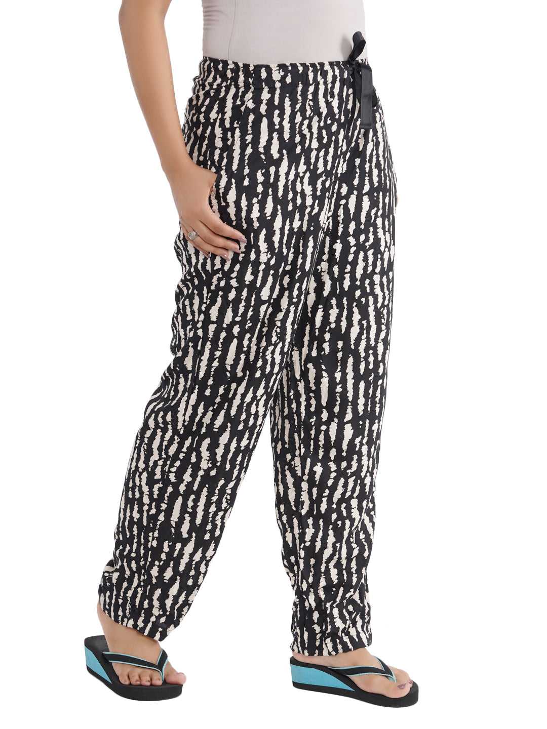 STYLE SHOES Black and White Regular Fit Striped Rayon Pyjama/Lounge Pant for Women & Girls