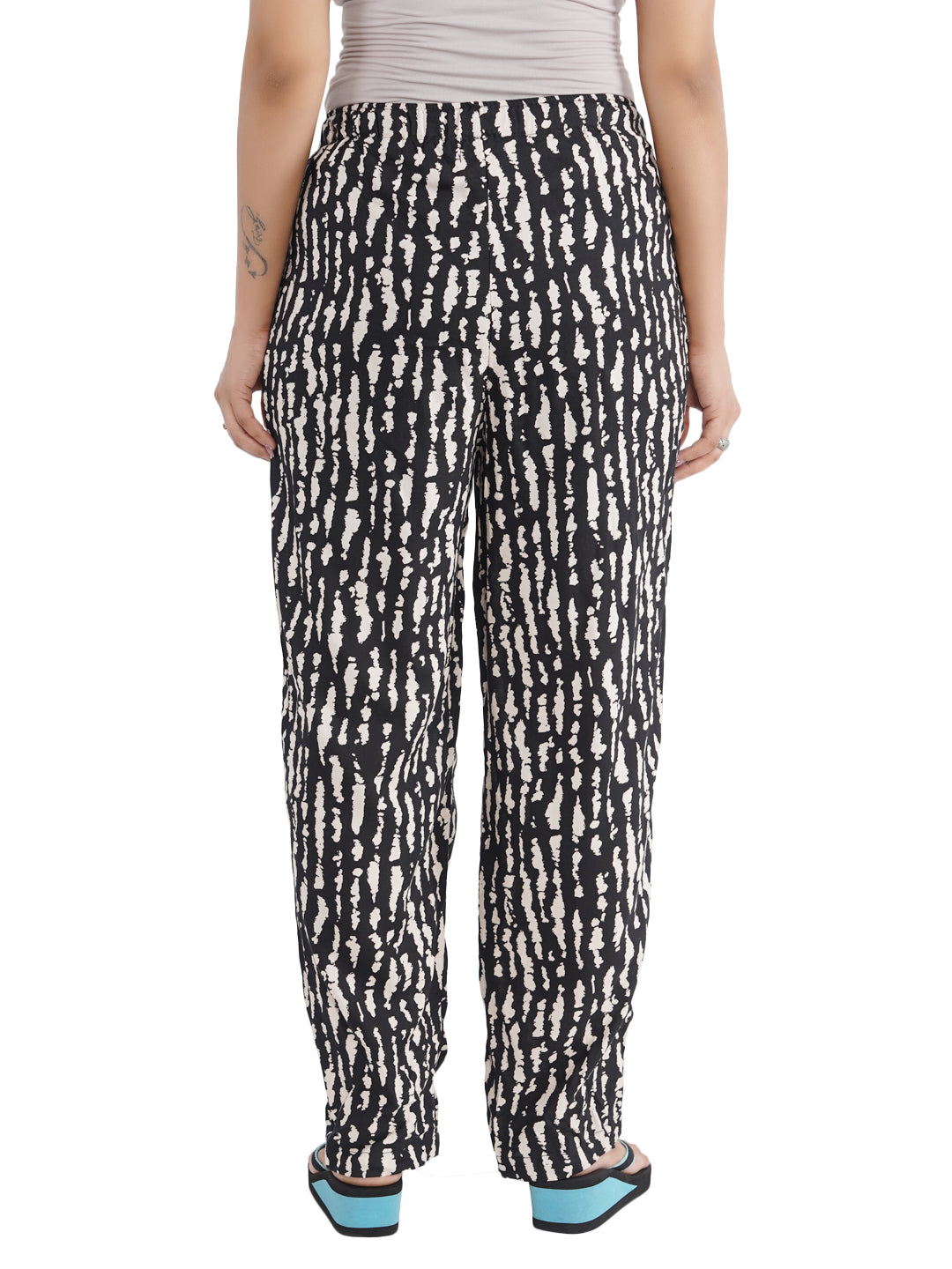 STYLE SHOES Black and White Regular Fit Striped Rayon Pyjama/Lounge Pant for Women & Girls
