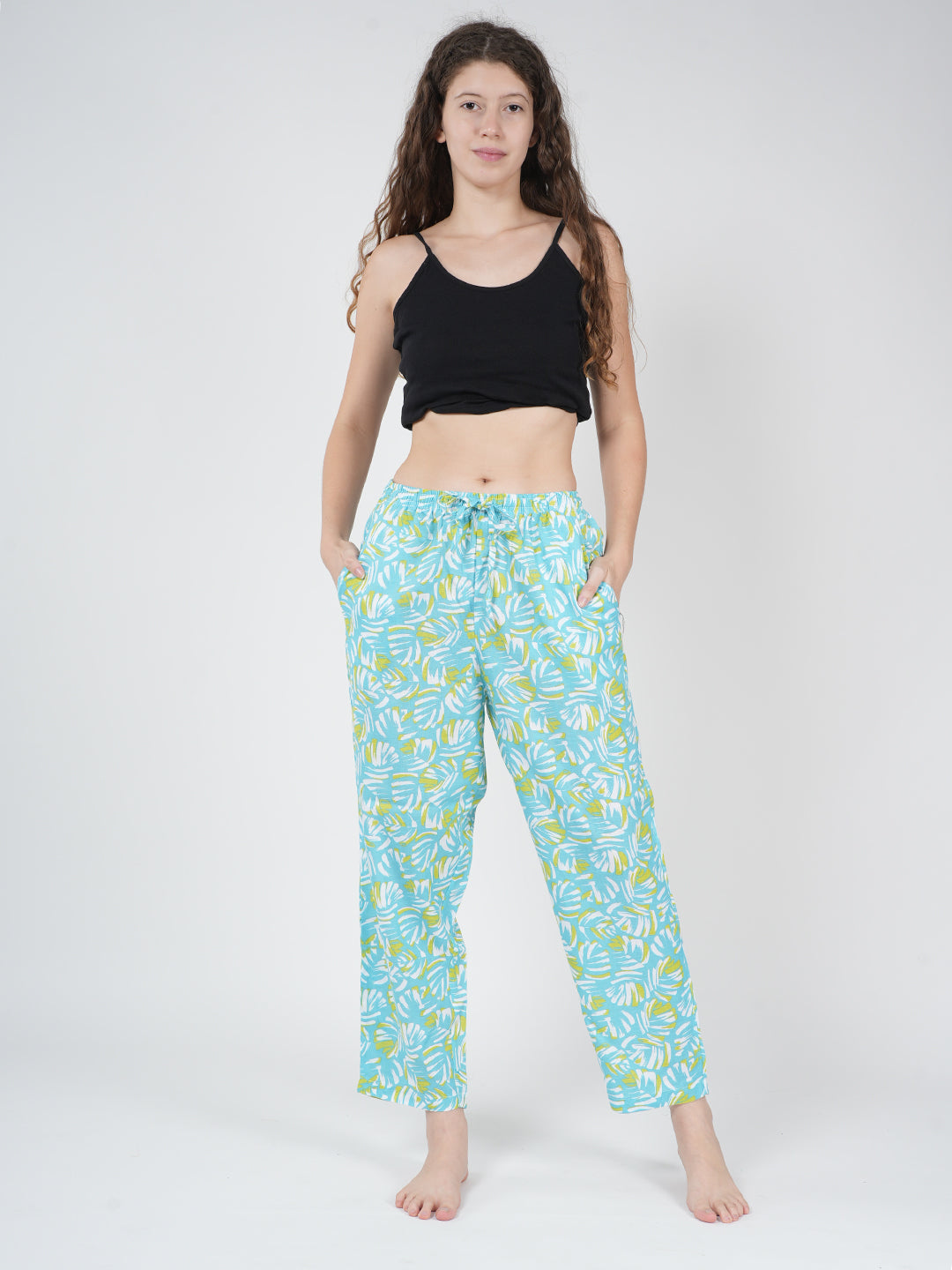 STYLE SHOES Green Regular Fit Floral Printed Cotton Pyjama/Lounge Pant for Women & Girls