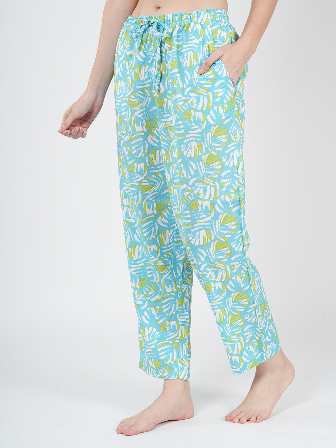 STYLE SHOES Green Regular Fit Floral Printed Cotton Pyjama/Lounge Pant for Women & Girls
