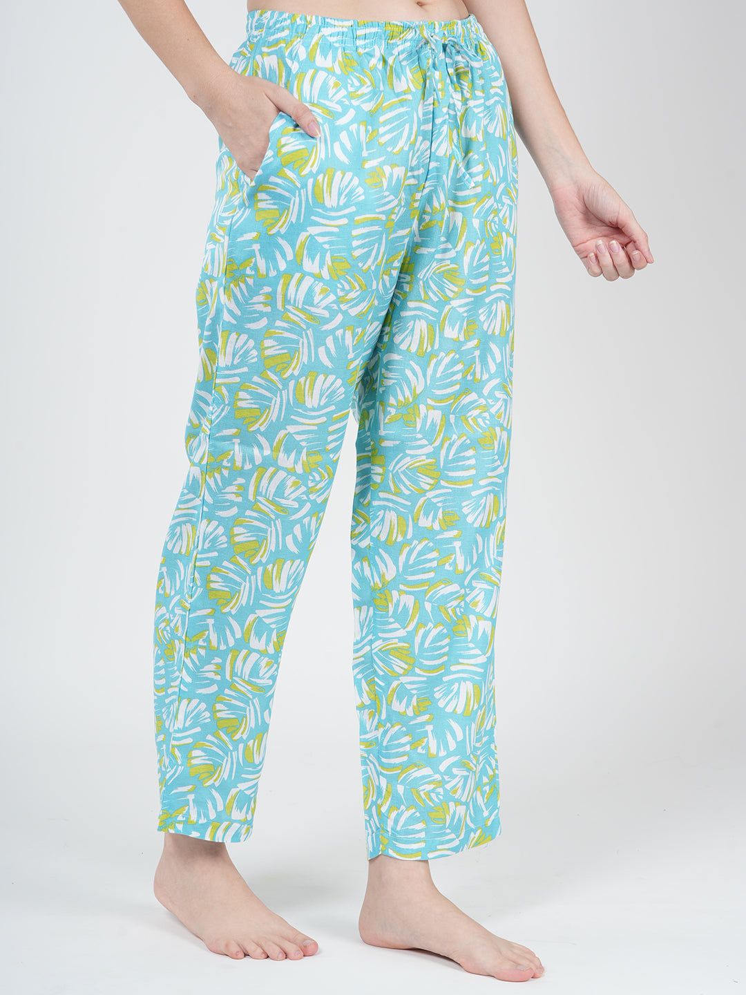 STYLE SHOES Green Regular Fit Floral Printed Cotton Pyjama/Lounge Pant for Women & Girls