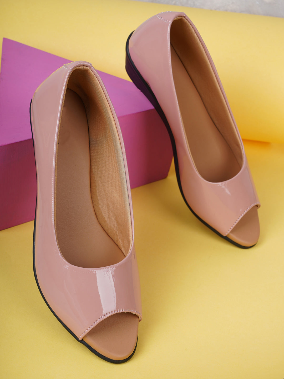 Style Shoes Pink Wedge Heel Bellies For Women and Girls