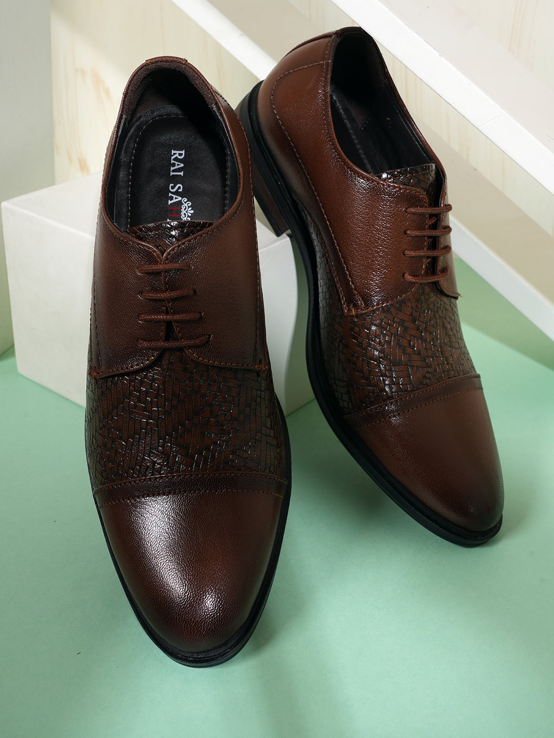 Tan Lace Up Men Leather Formal Oxford Shoes