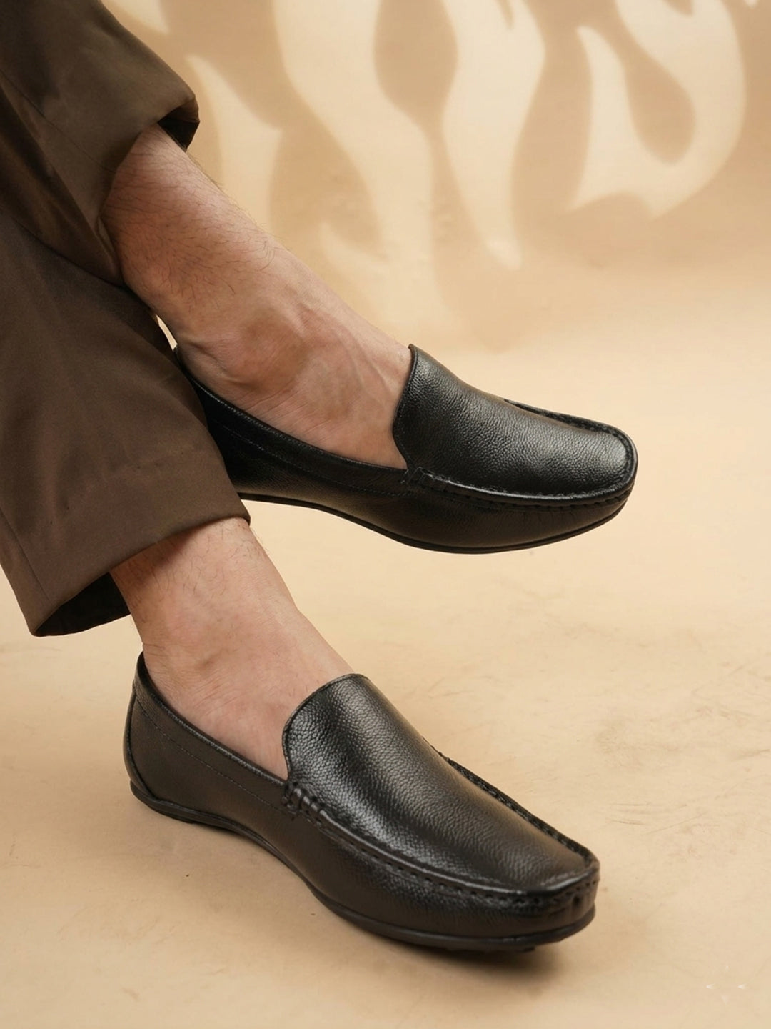 Men's Black Leather Casual Loafers