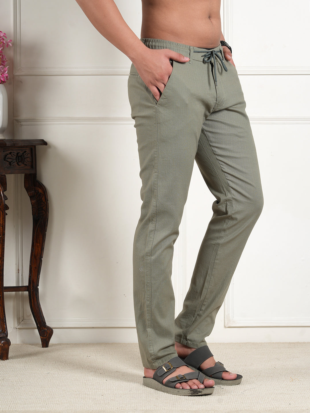 Men Relaxed Straight Leg High-Rise Easy Wash Mint Green Linen Trousers