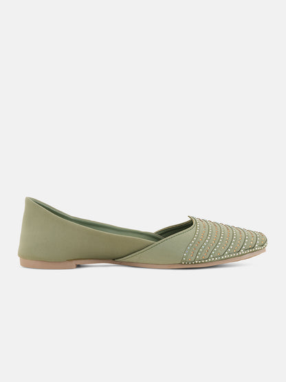 Style Shoes Designer Ethnic Embellished Square Toe Mojaris/Jutti For Women and Girls