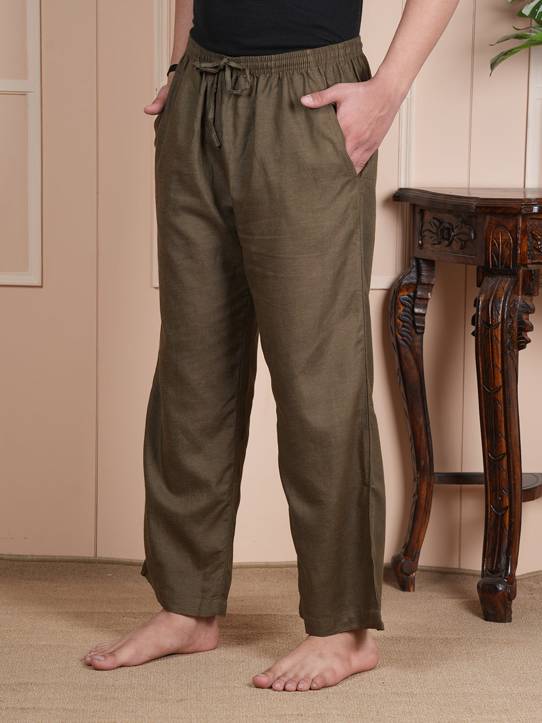 Men Mid-Rise Straight Olive Green Linen Blend Lounge Pants