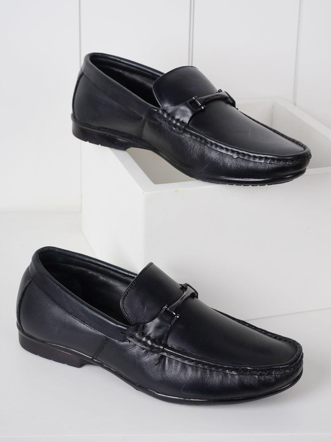 Men's Black Leather Casual Loafers