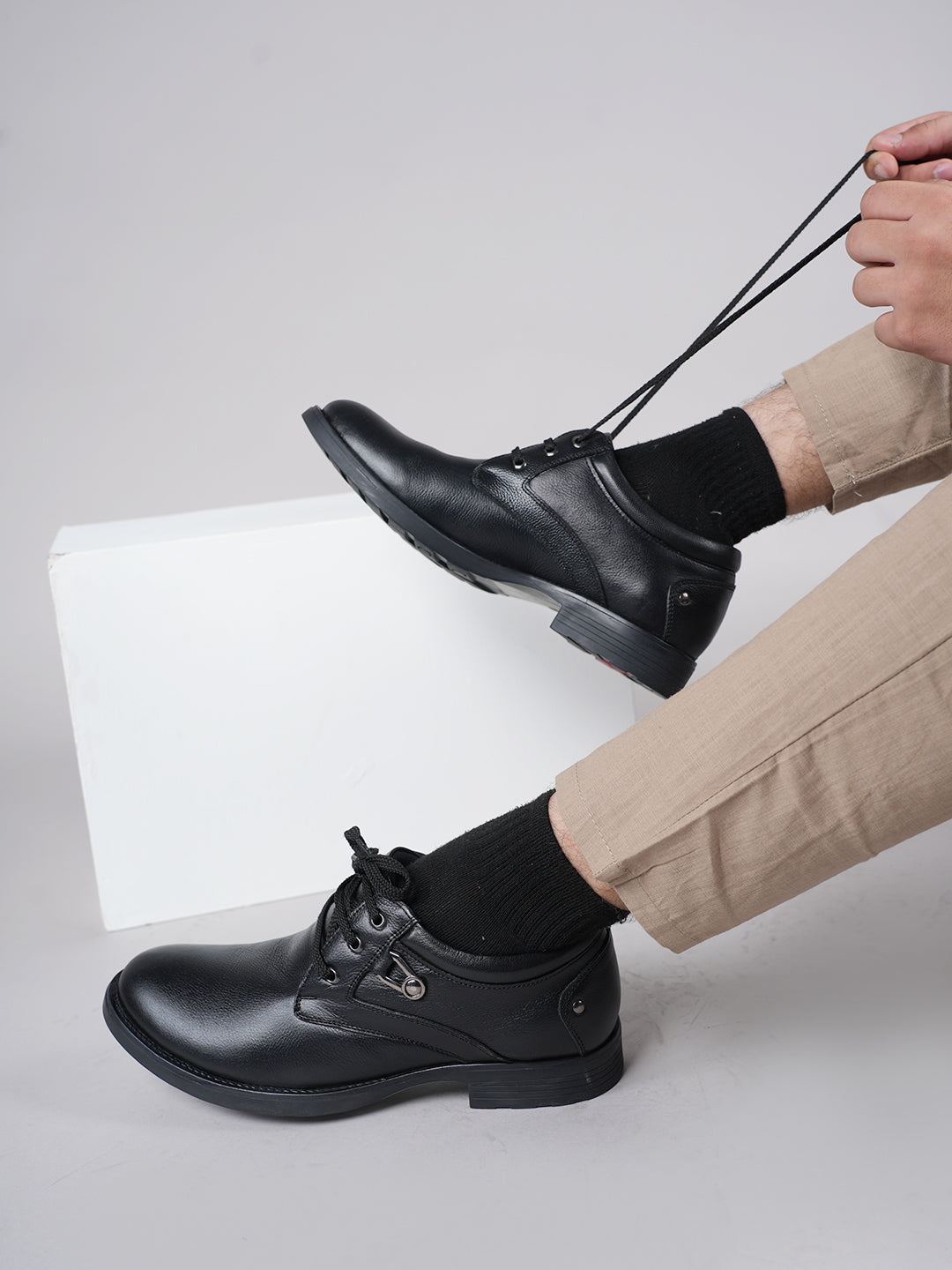 Men's Black Leather Casual Shoes