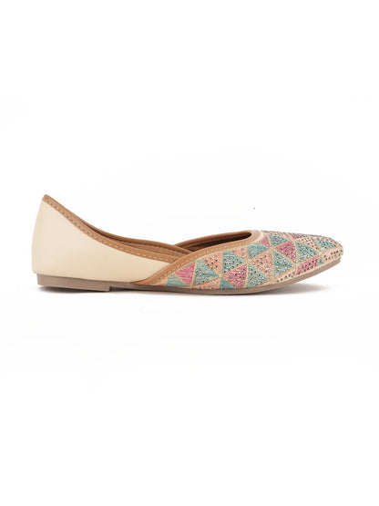 Designer Ethnic Embellished Square Toe Mojaris/Jutti For Women