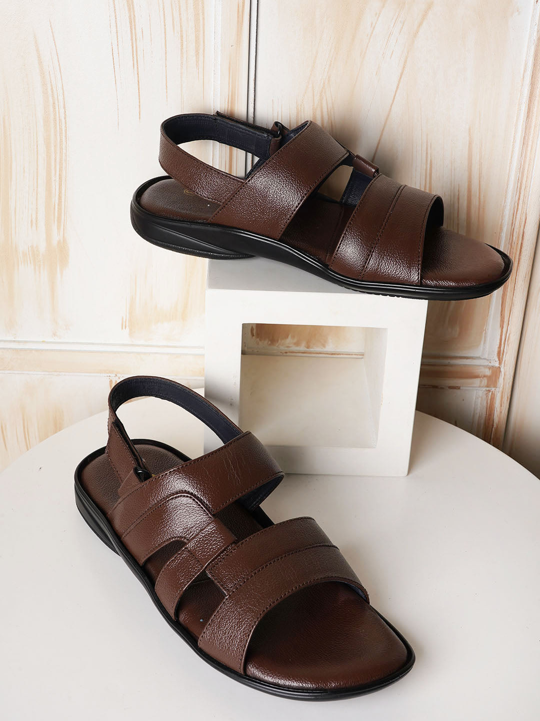 STYLE SHOES Brown Leather Sandals for Men