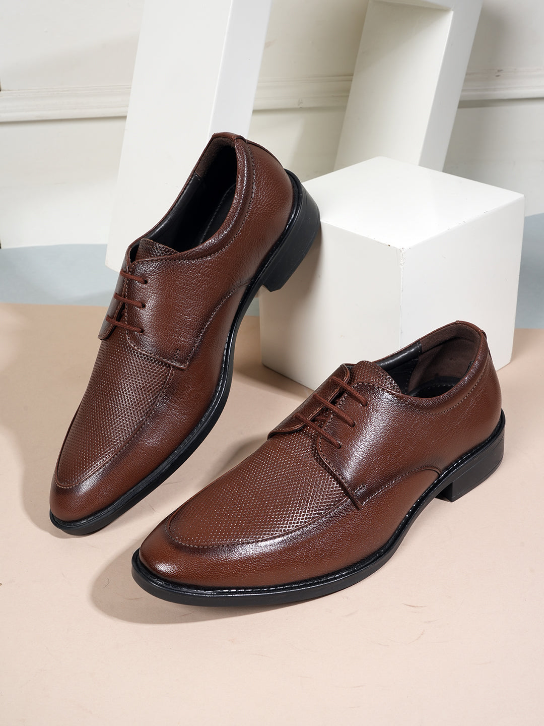 Tan Men Leather Formal Derby Shoes